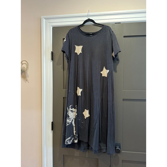 Magnolia Pearl T-shirt Dress Large - Picture 1 of 10